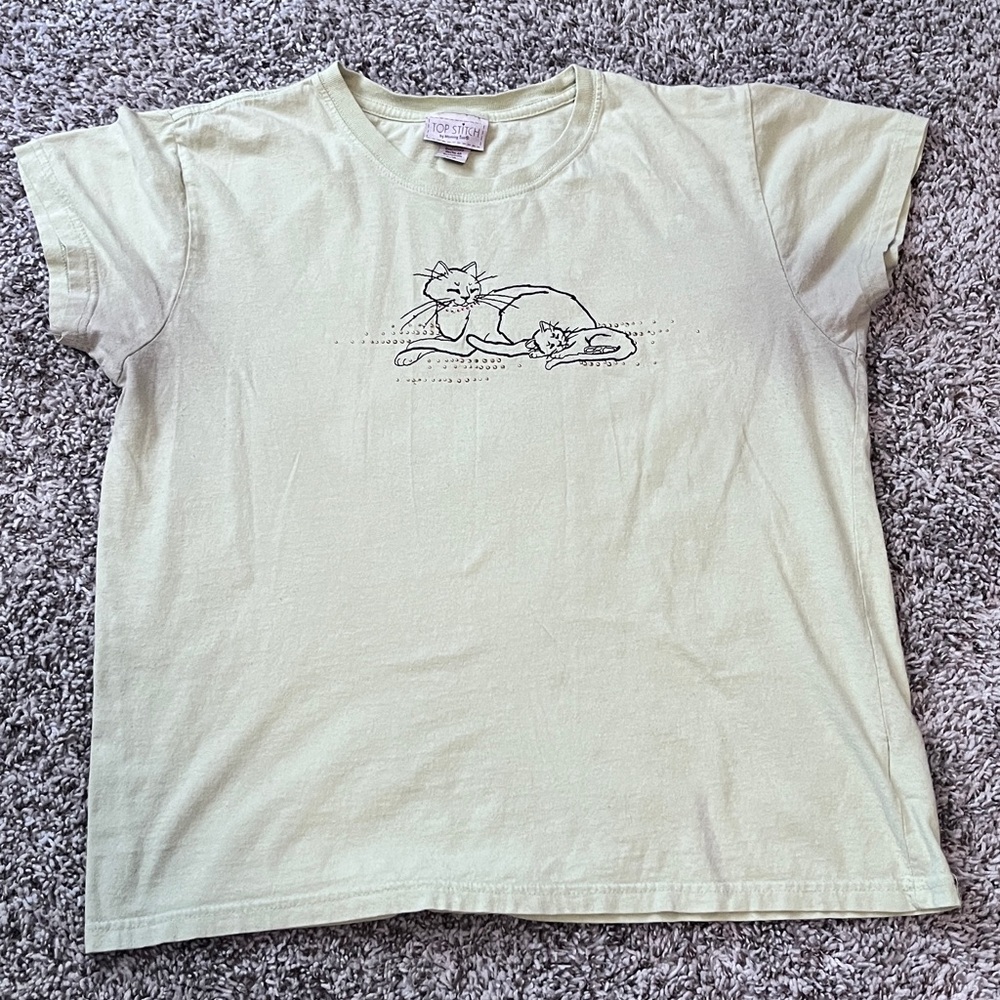 Large embroidered cat and kitten t-shirt